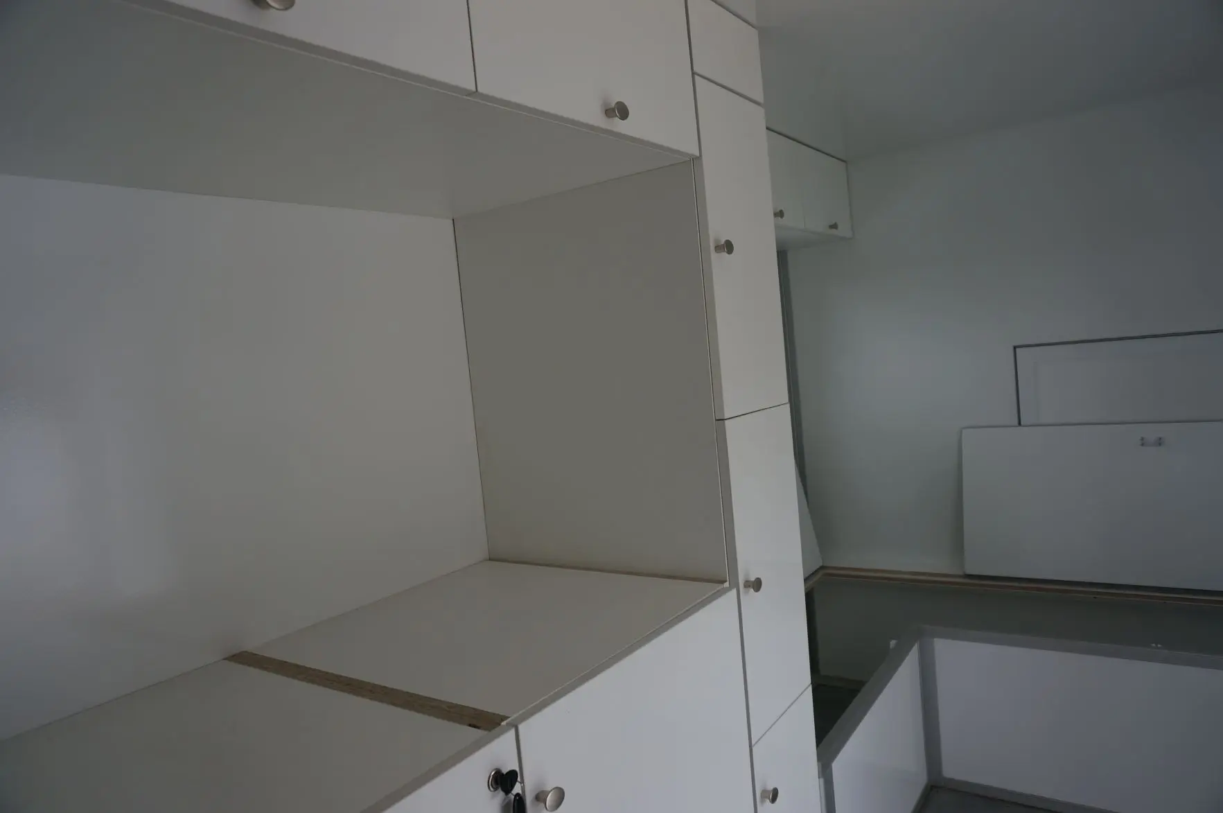 Kamper wyprawowy MAN 6x6 miejsce pod blat kuchenny