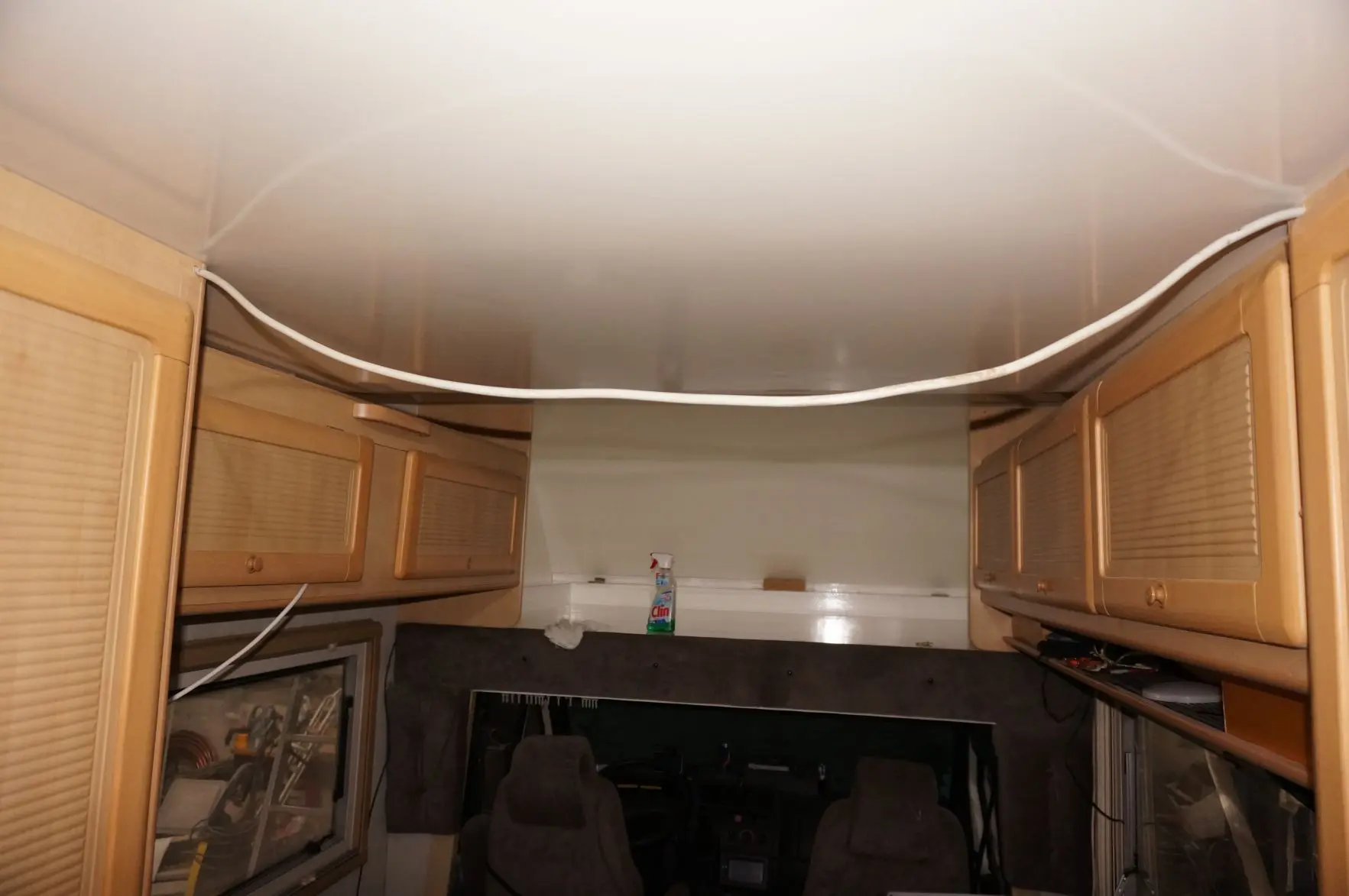 Fiat Ducato roof replacement - view of the alcove after repair